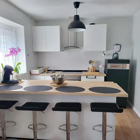 4 Pers Leon Apartmán *